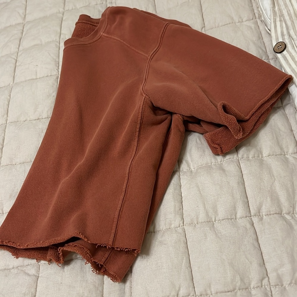 Pullover Sweatshirt - image 6